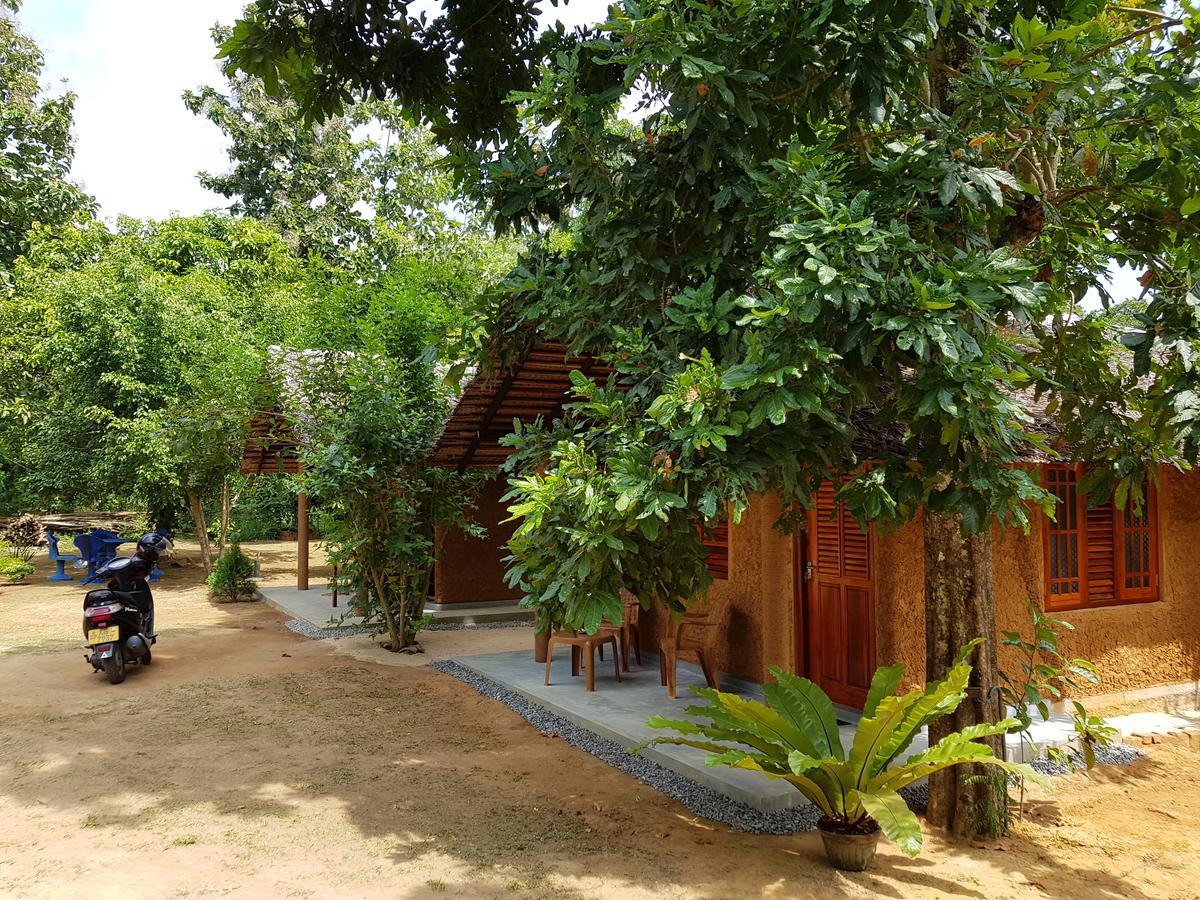 Tangalle Bay Cottages Exterior photo